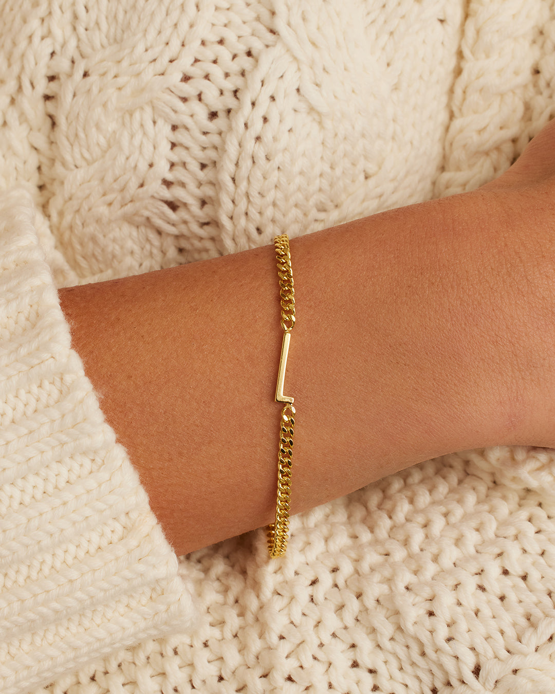 Wilder Alphabet Bracelet Alphabet Bracelet #L || option::18K Gold Plated, L