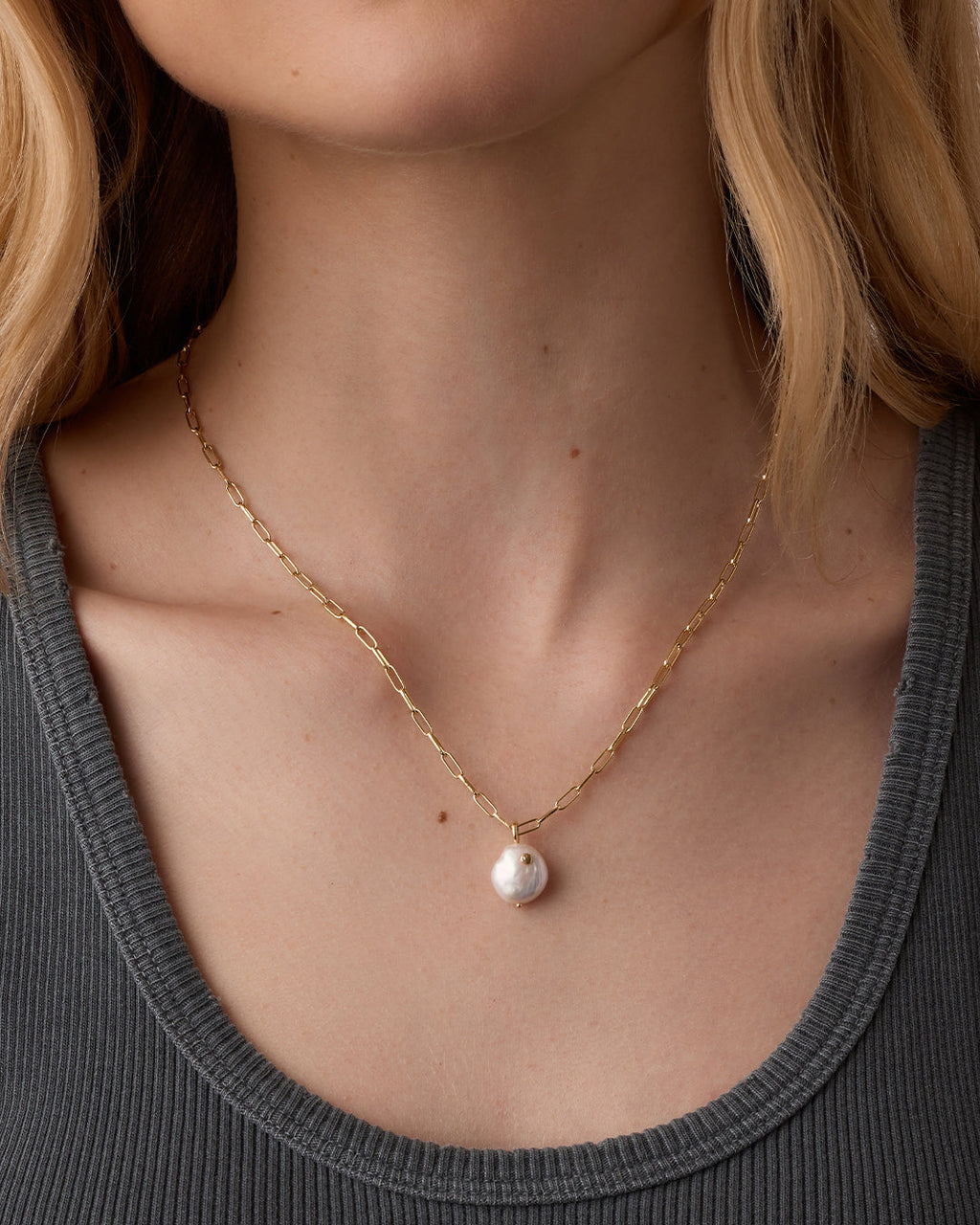 Reese Pearl Necklace || option::18K Gold Plated