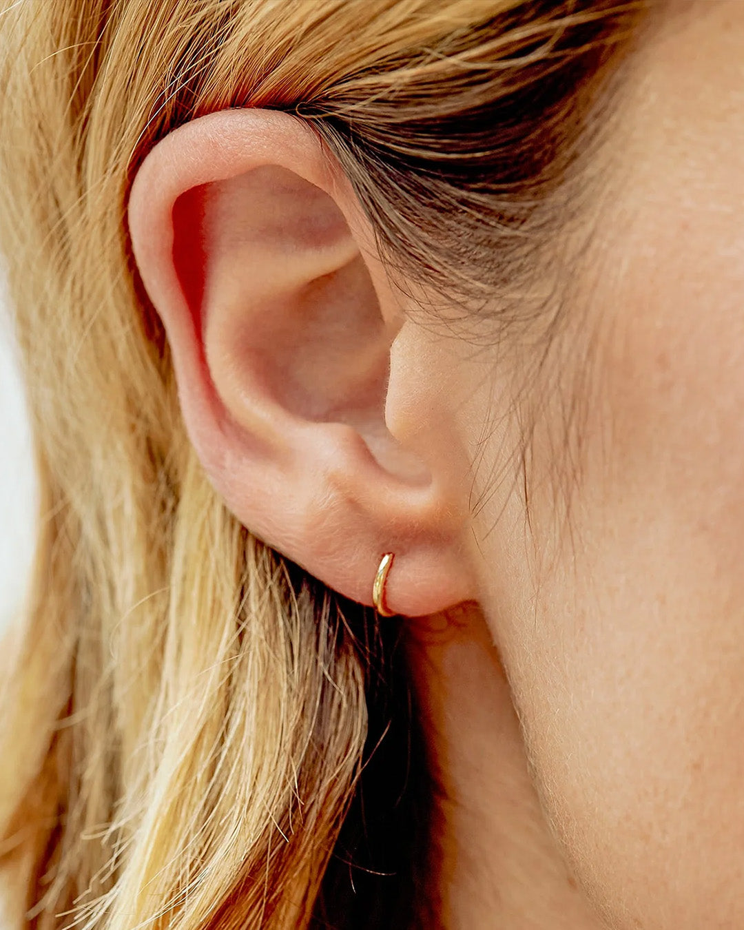 Classic Gold Huggie || option::14K Solid Gold, 8mm