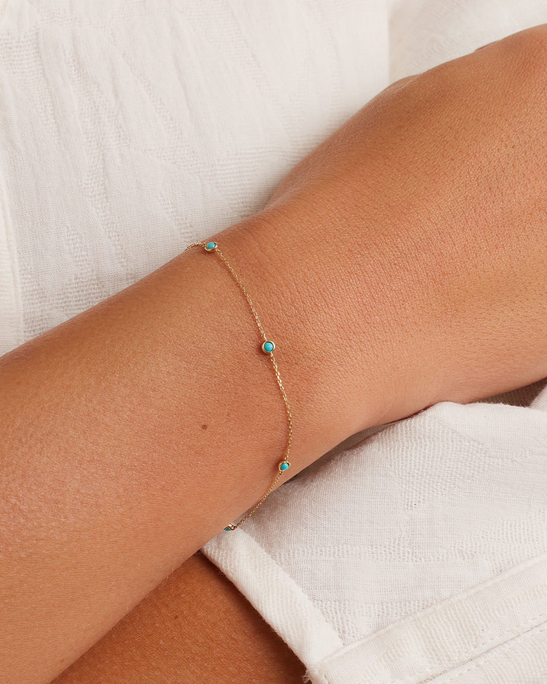 Classic Five Turquoise Bracelet || option::14K Solid Gold