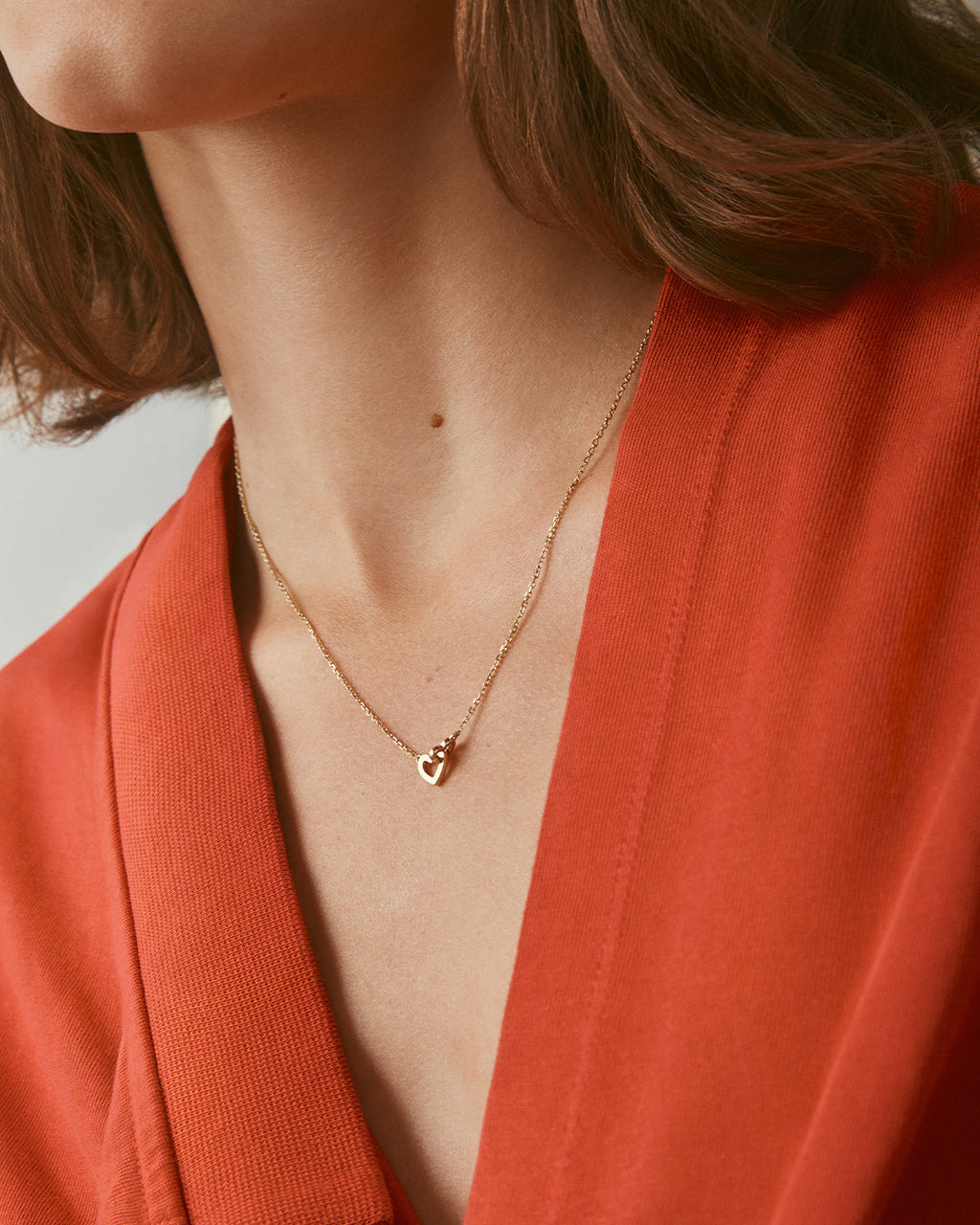 14K Gold Parker Heart Necklace || option::14K Solid Gold
