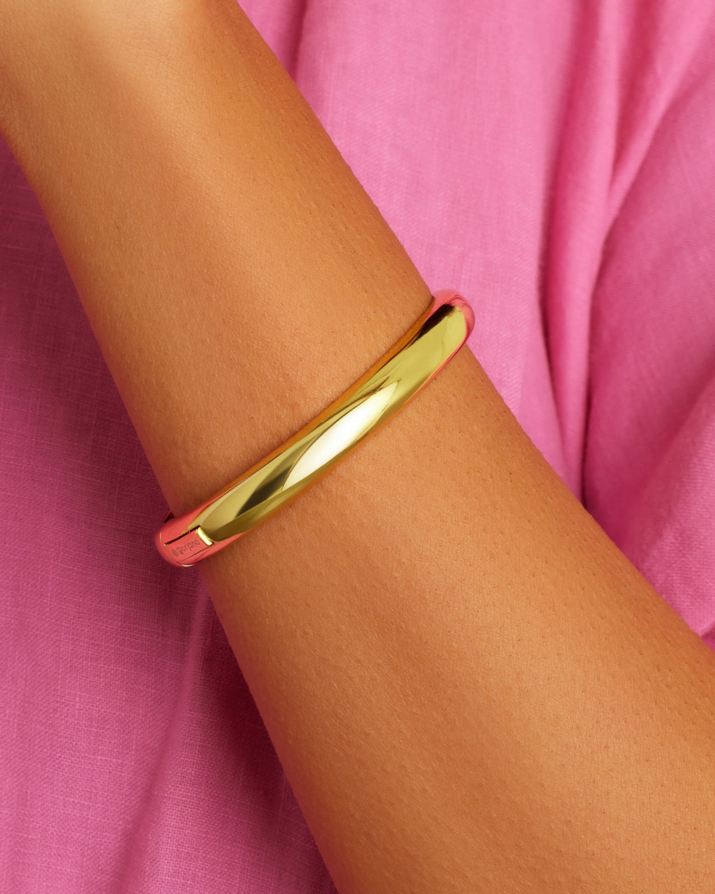 Paseo Cuff (8mm) || option::18K Gold Plated, 8mm