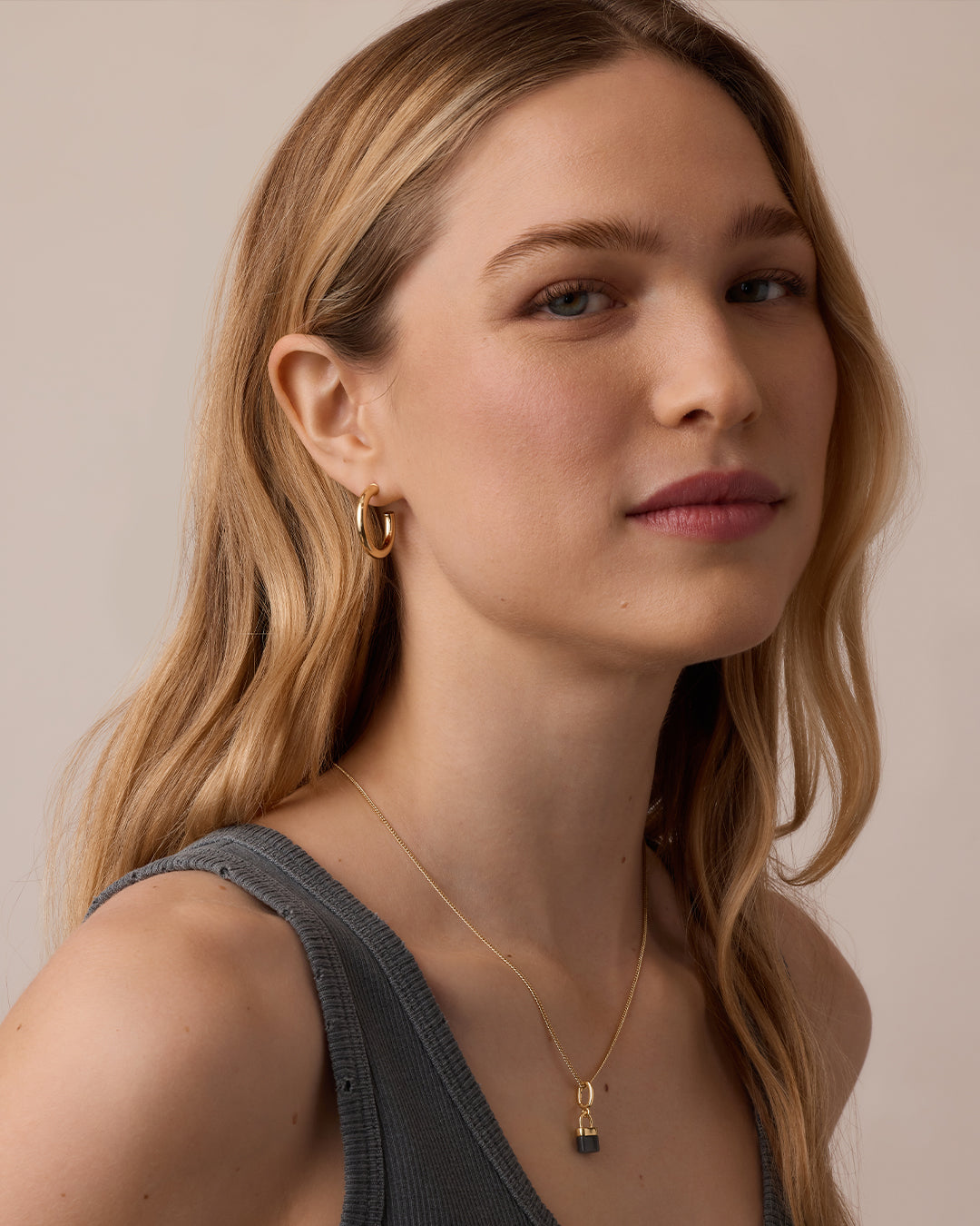 Carter Small Hoops || option::18K Gold Plated