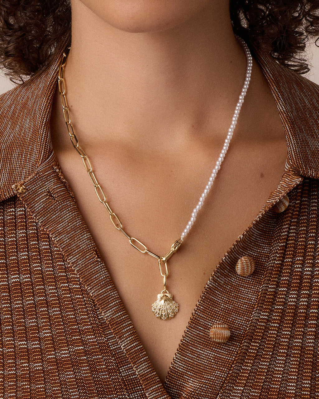 Shimmer Scallop Shell Charm Necklace || option::18K Gold Plated
