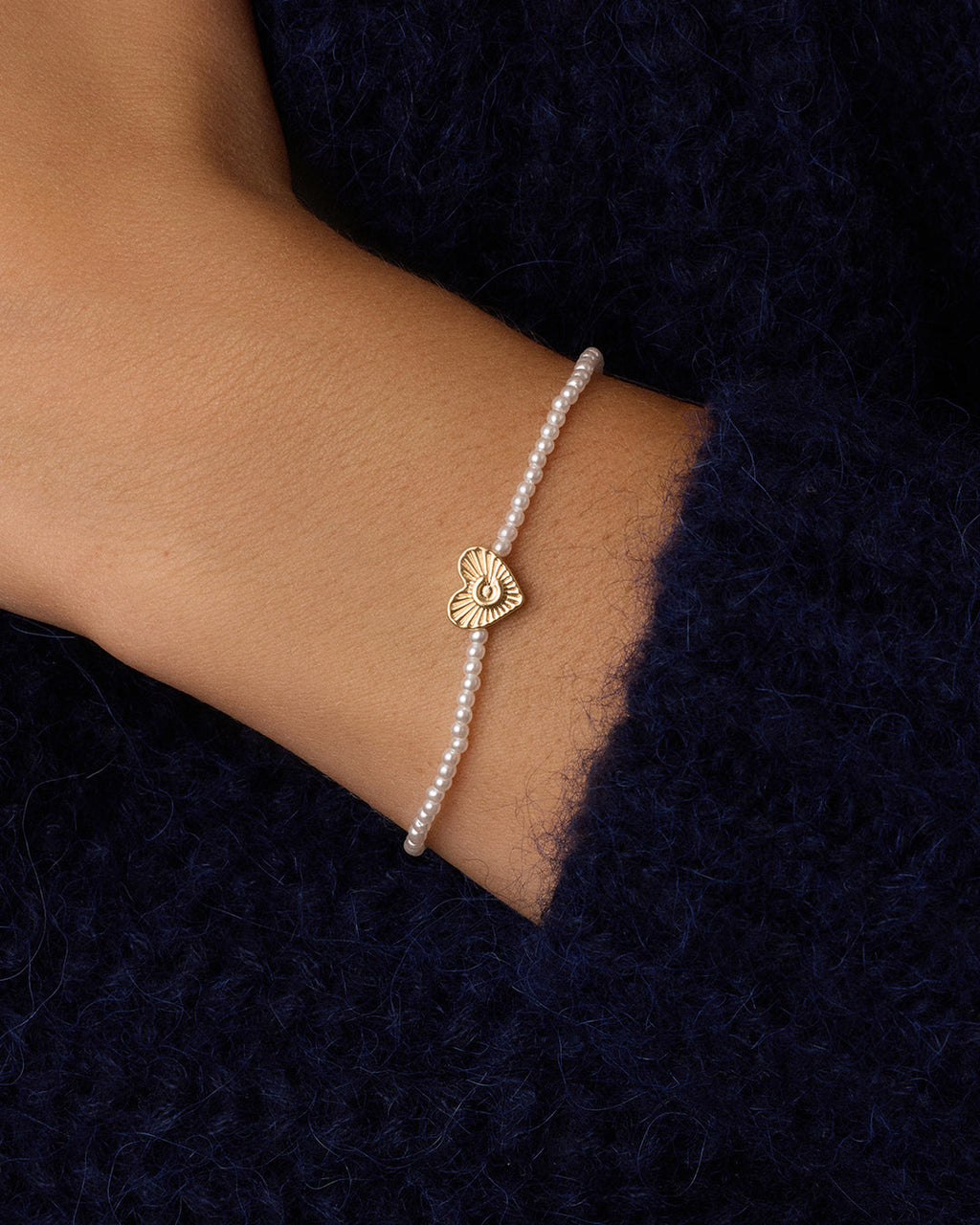 Pearl Vintage Heart Alphabet Bracelet || option::18K Gold Plated, C