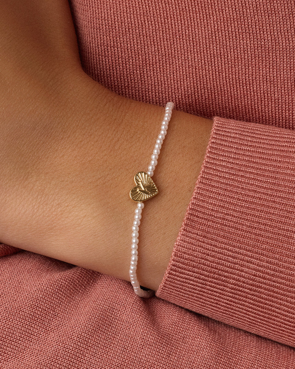 Pearl Vintage Heart Alphabet Bracelet || option::18K Gold Plated, K