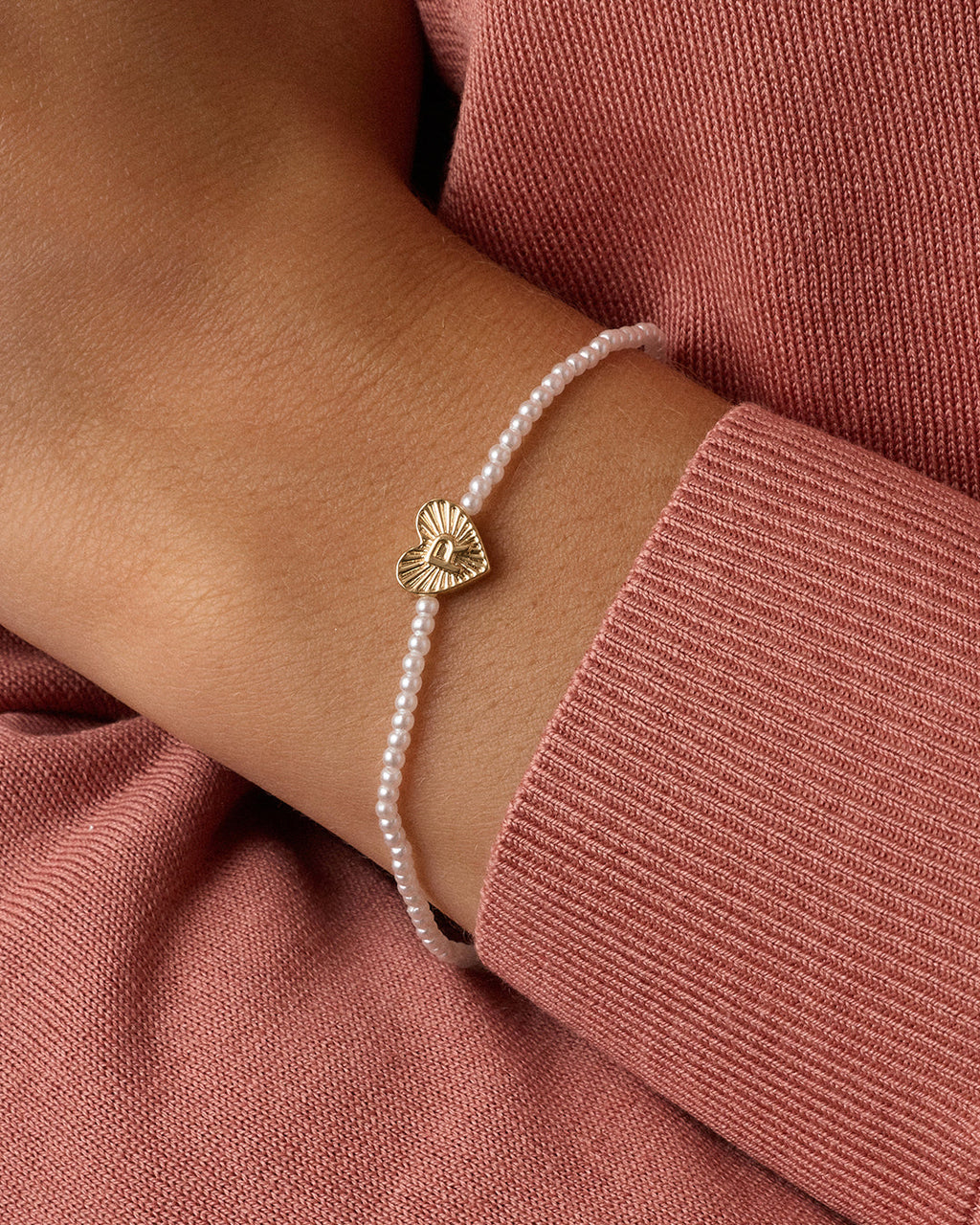 Pearl Vintage Heart Alphabet Bracelet || option::18K Gold Plated, R