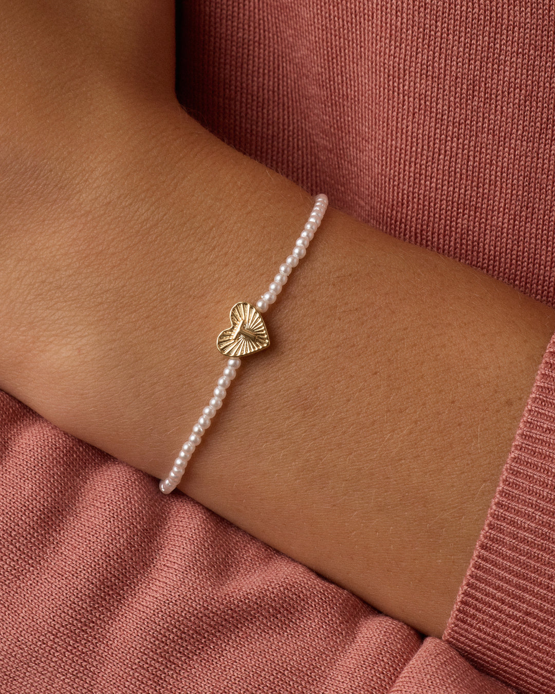 Pearl Vintage Heart Alphabet Bracelet || option::18K Gold Plated, T