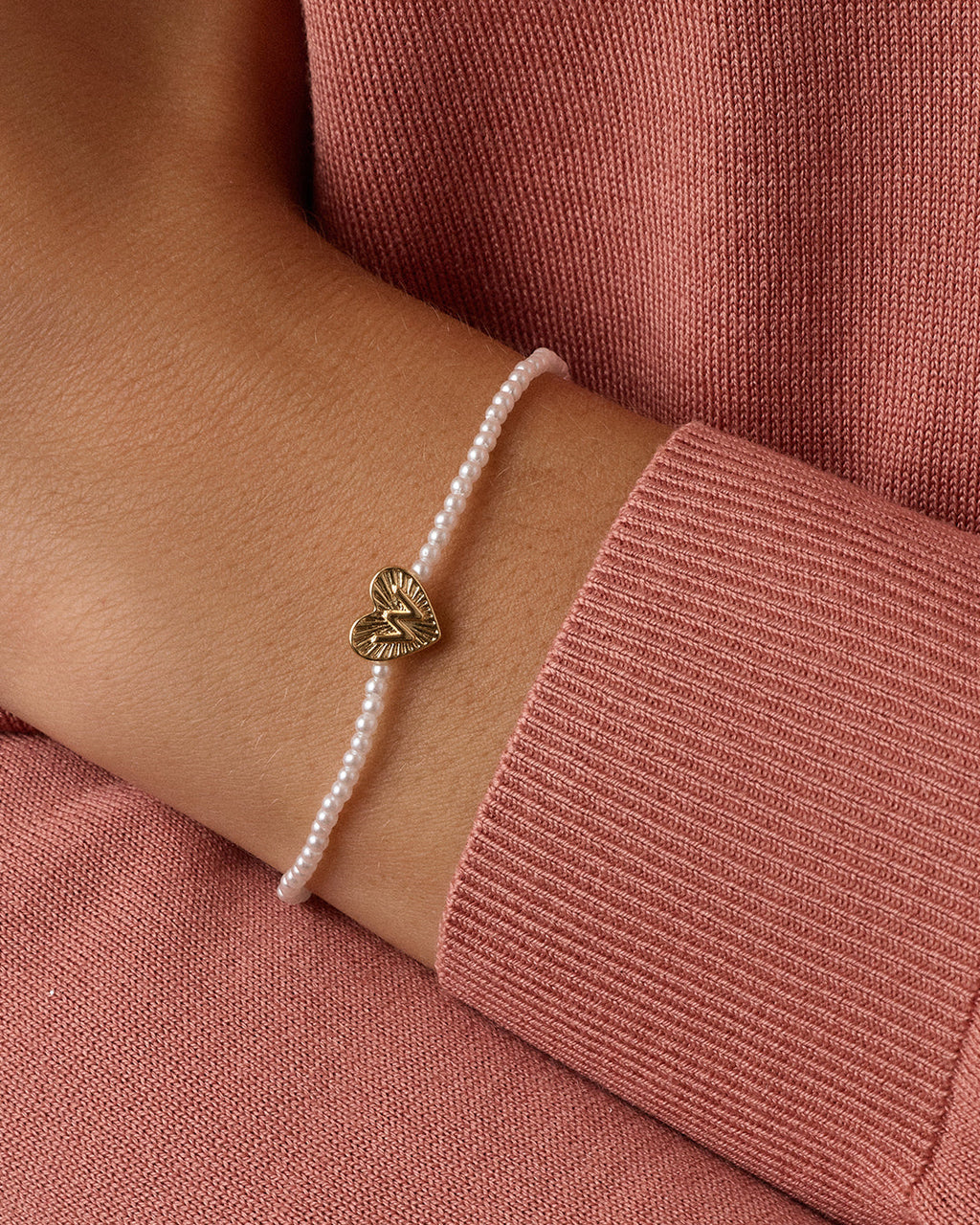Pearl Vintage Heart Alphabet Bracelet || option::18K Gold Plated, W