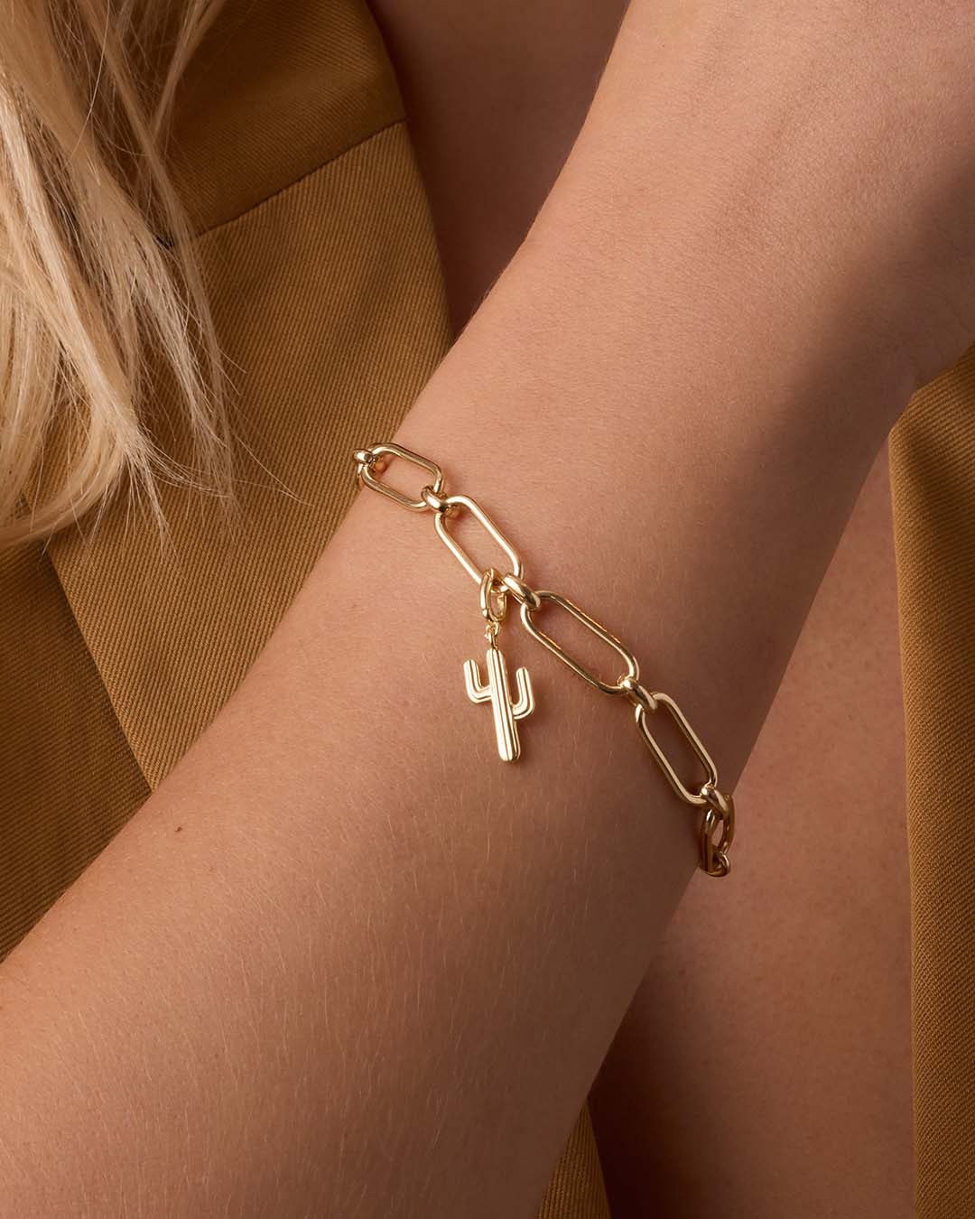 Cactus Parker Charm || option::18K Gold Plated
