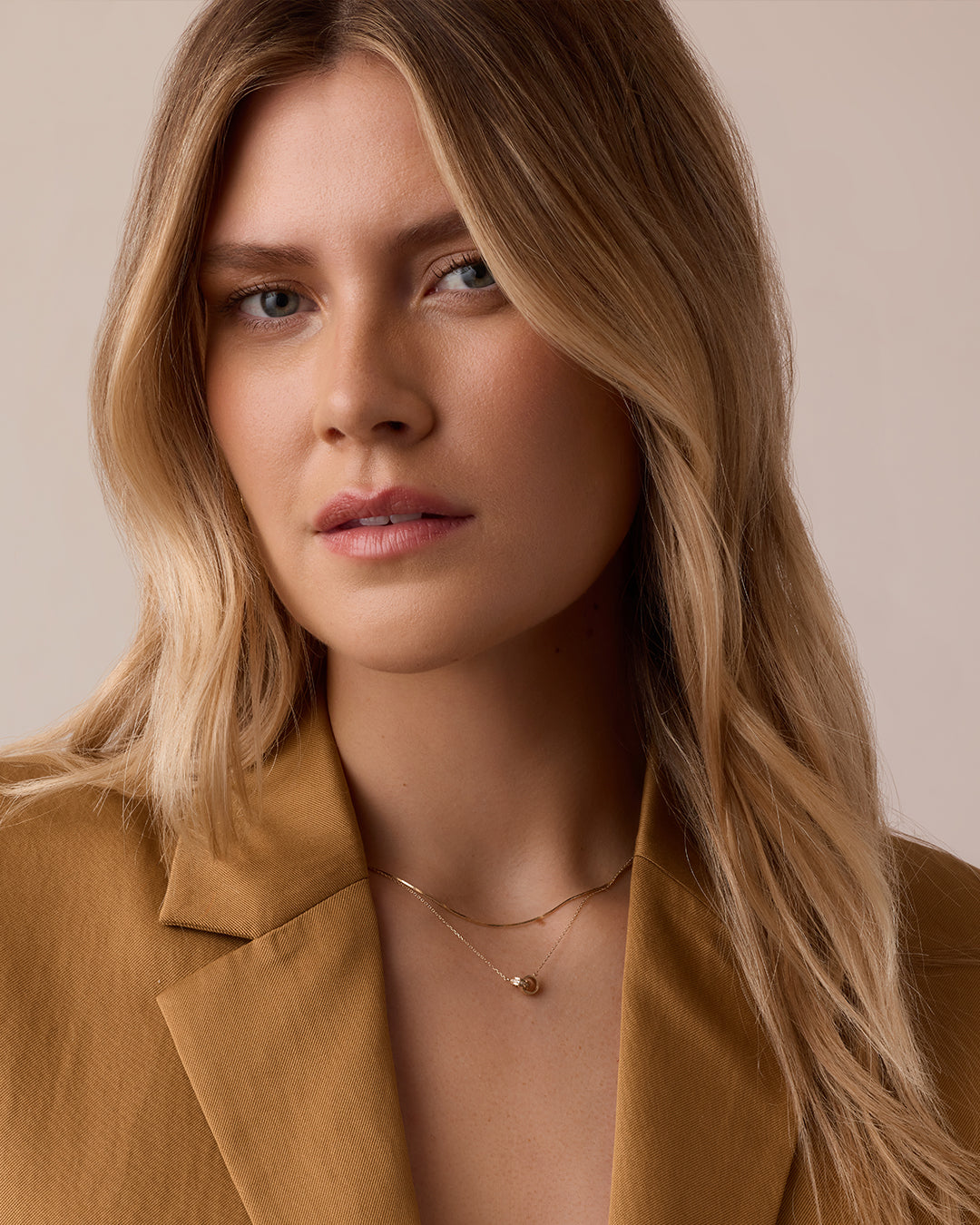 Diamond Bond Interlocking Rose Necklace || option::14K Solid Gold, Single