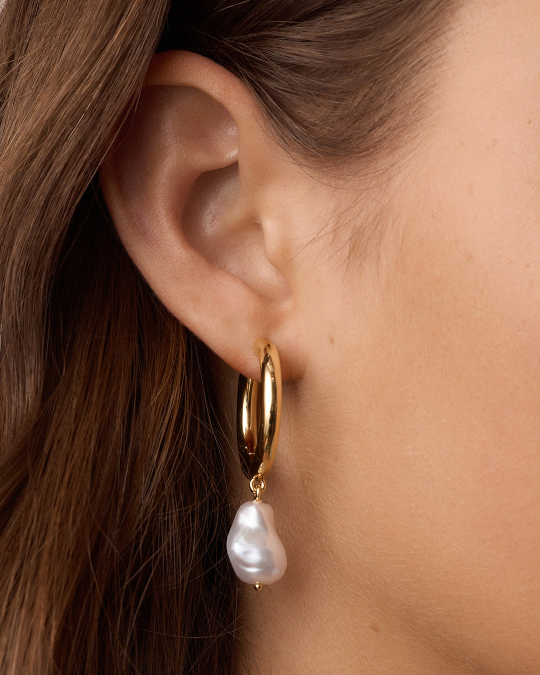 Pearl Cove Hoops || option::18K Gold Plated
