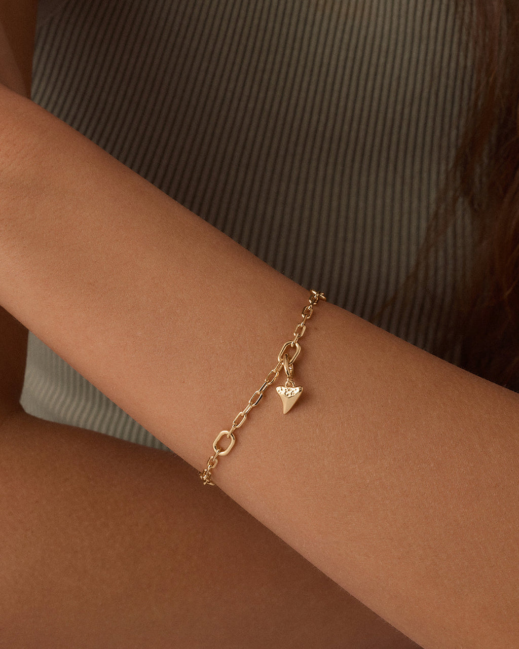 Shark Tooth Parker Charm || option::18K Gold Plated
