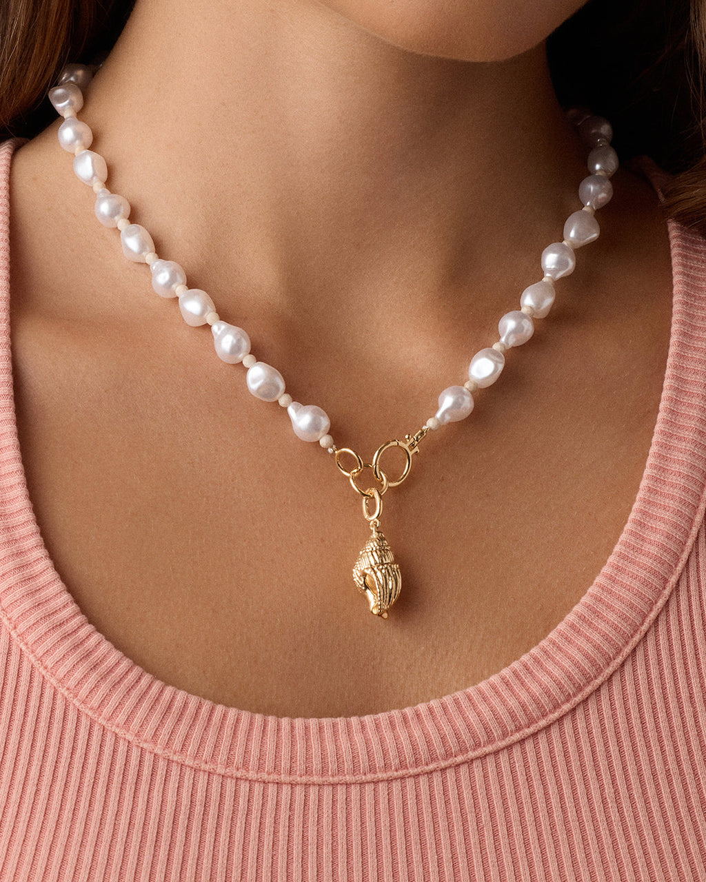 Gold Tulip Shell Parker Charm || option::18K Gold Plated