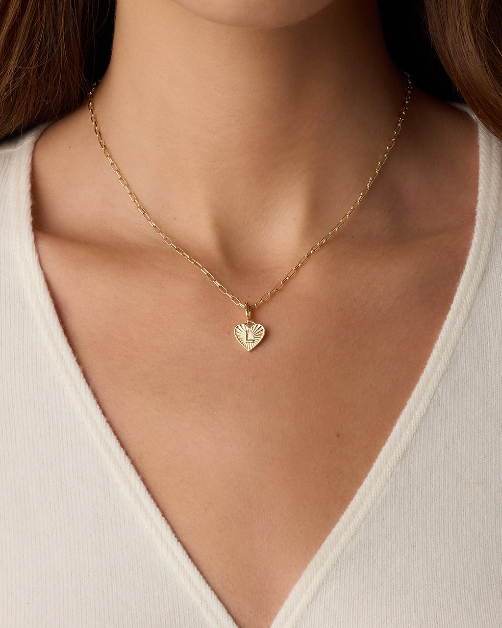 Vintage Heart Alphabet Parker Charm - L || option::18K Gold Plated, L