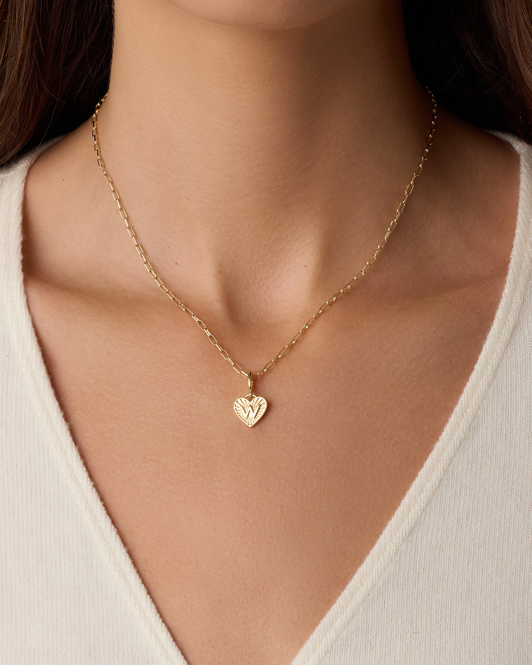 Vintage Heart Alphabet Parker Charm - W || option::18K Gold Plated, W