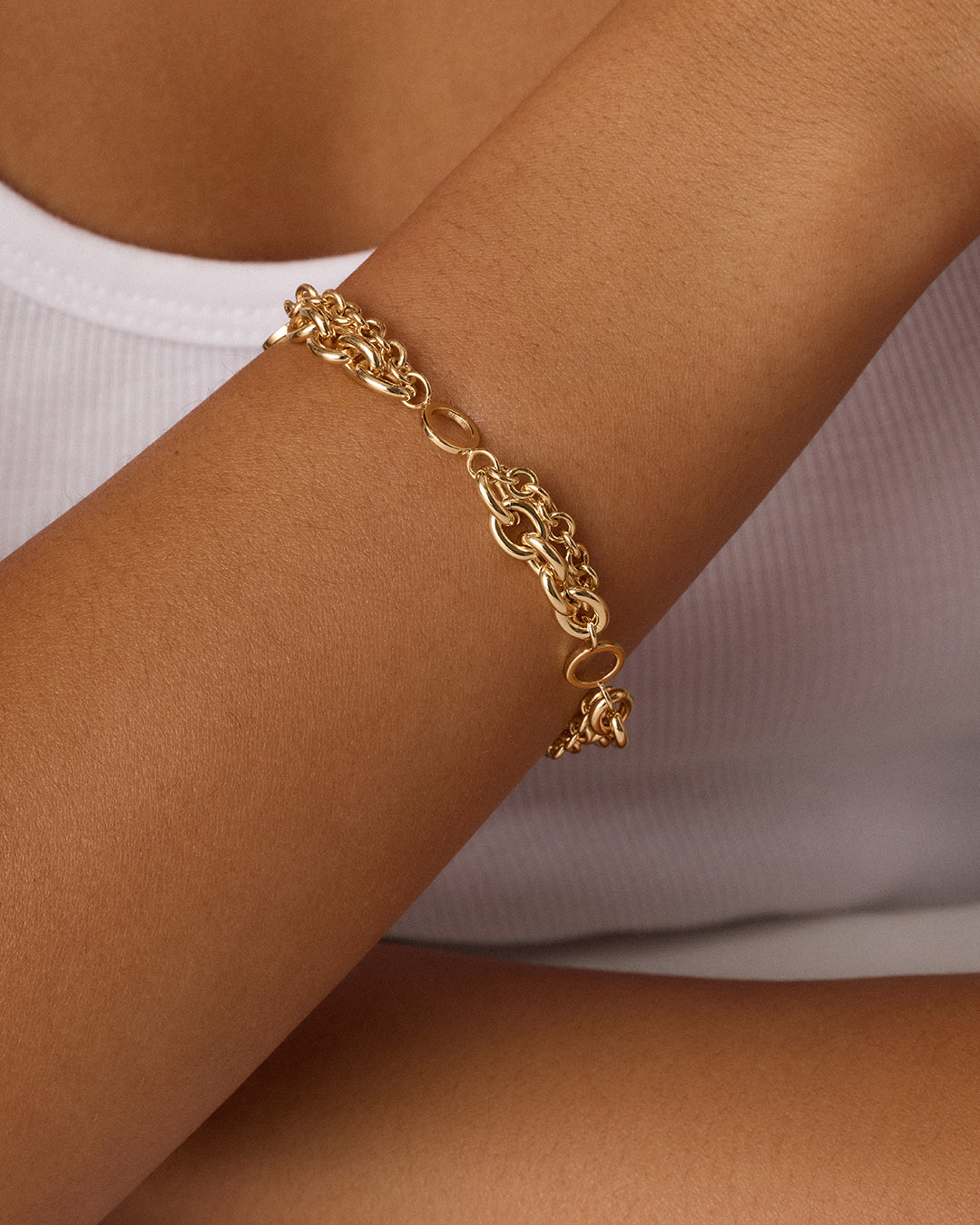 Bryce Bracelet || option::18K Gold Plated