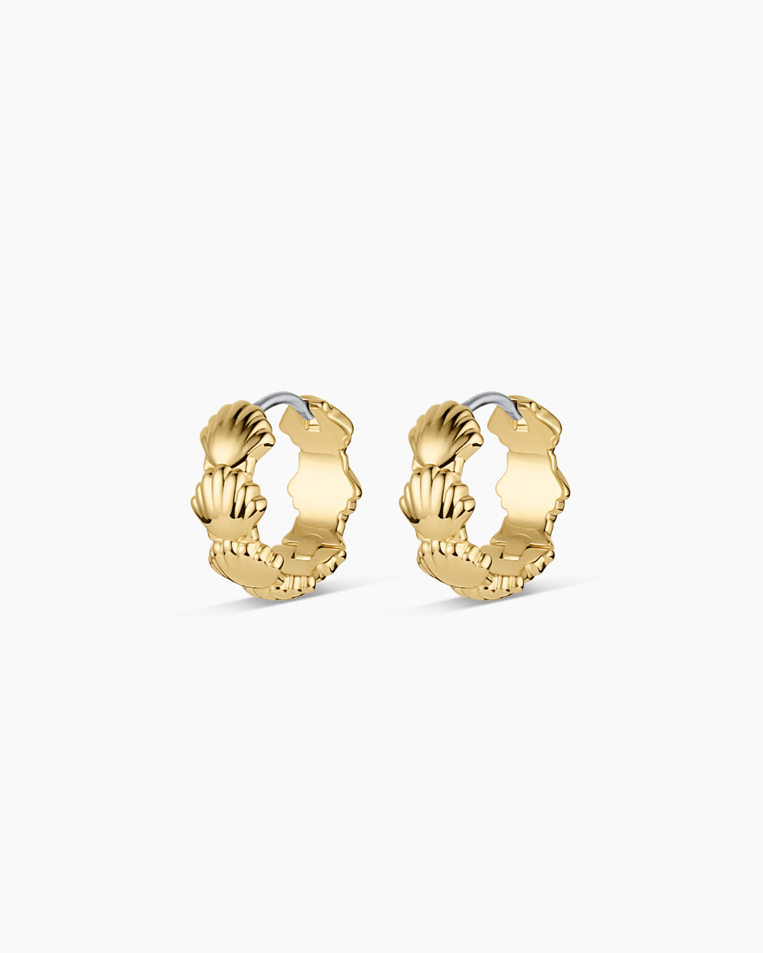 Scallop Mini Huggies || option::18K Gold Plated