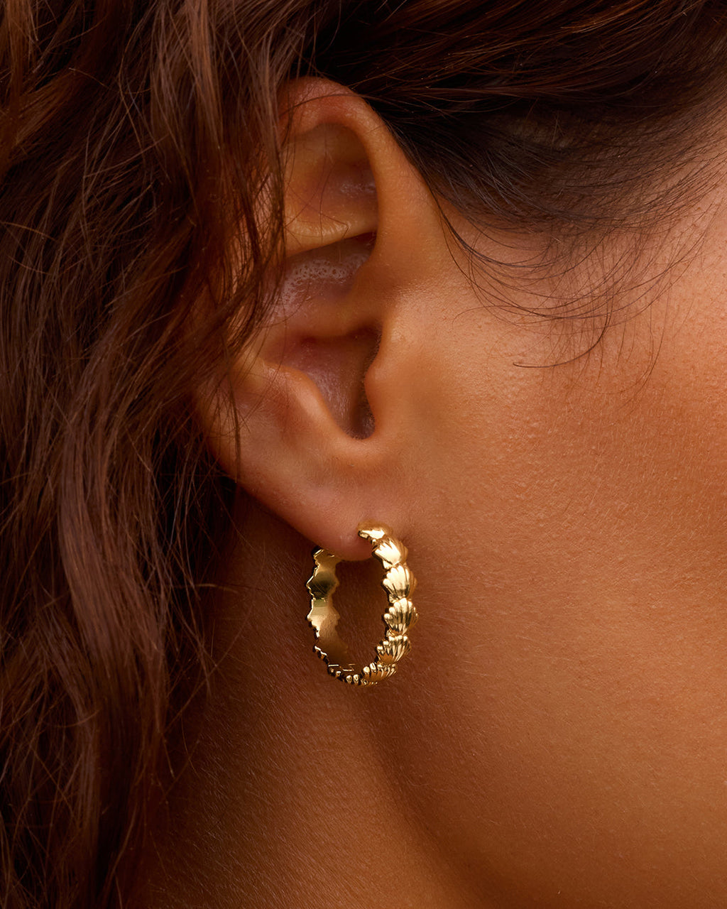 Scallop Mini Hoops || option::18K Gold Plated