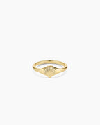 Scallop Mini Signet Ring || option::18K Gold Plated