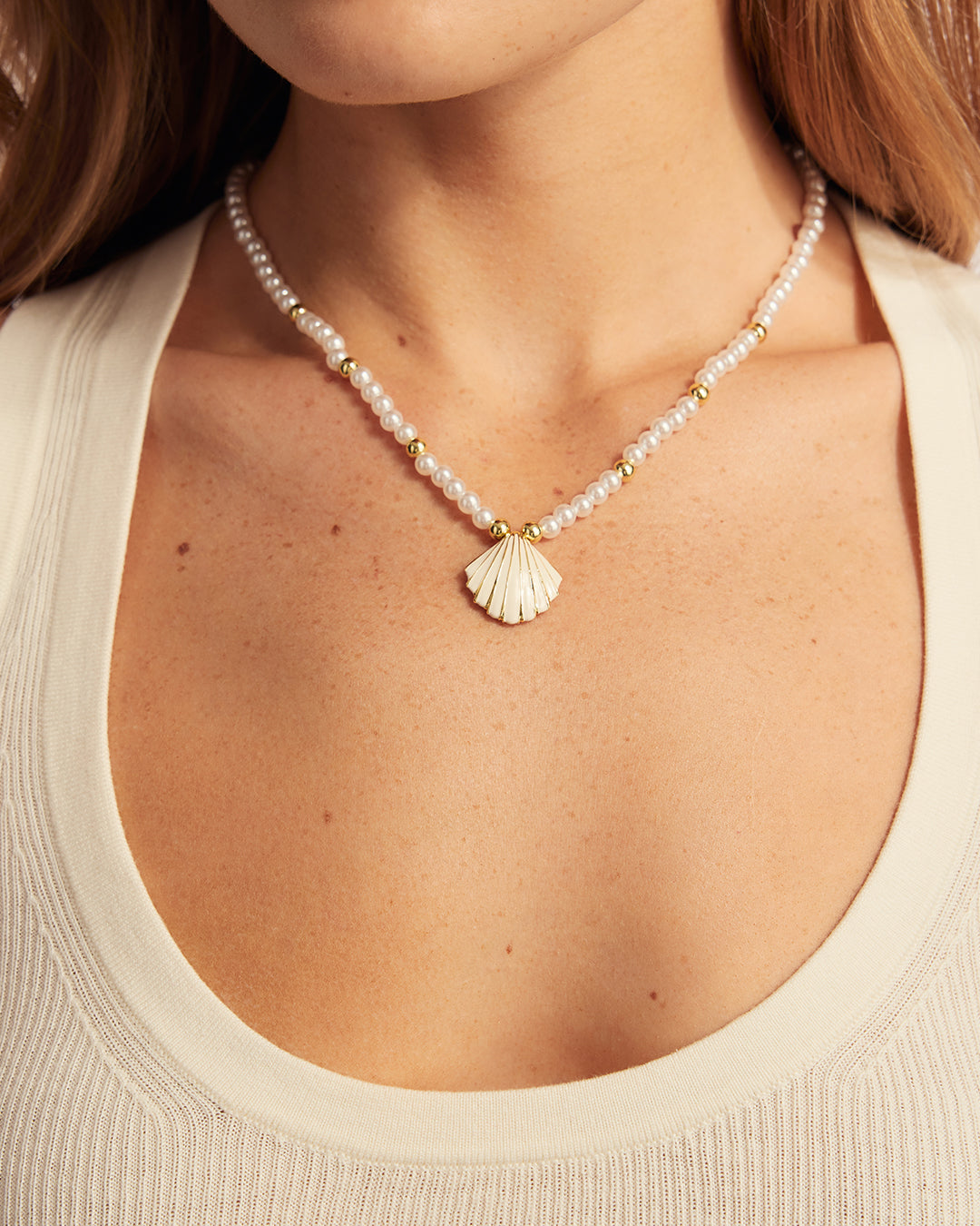 Scallop Pearl Necklace || option::18K Gold Plated
