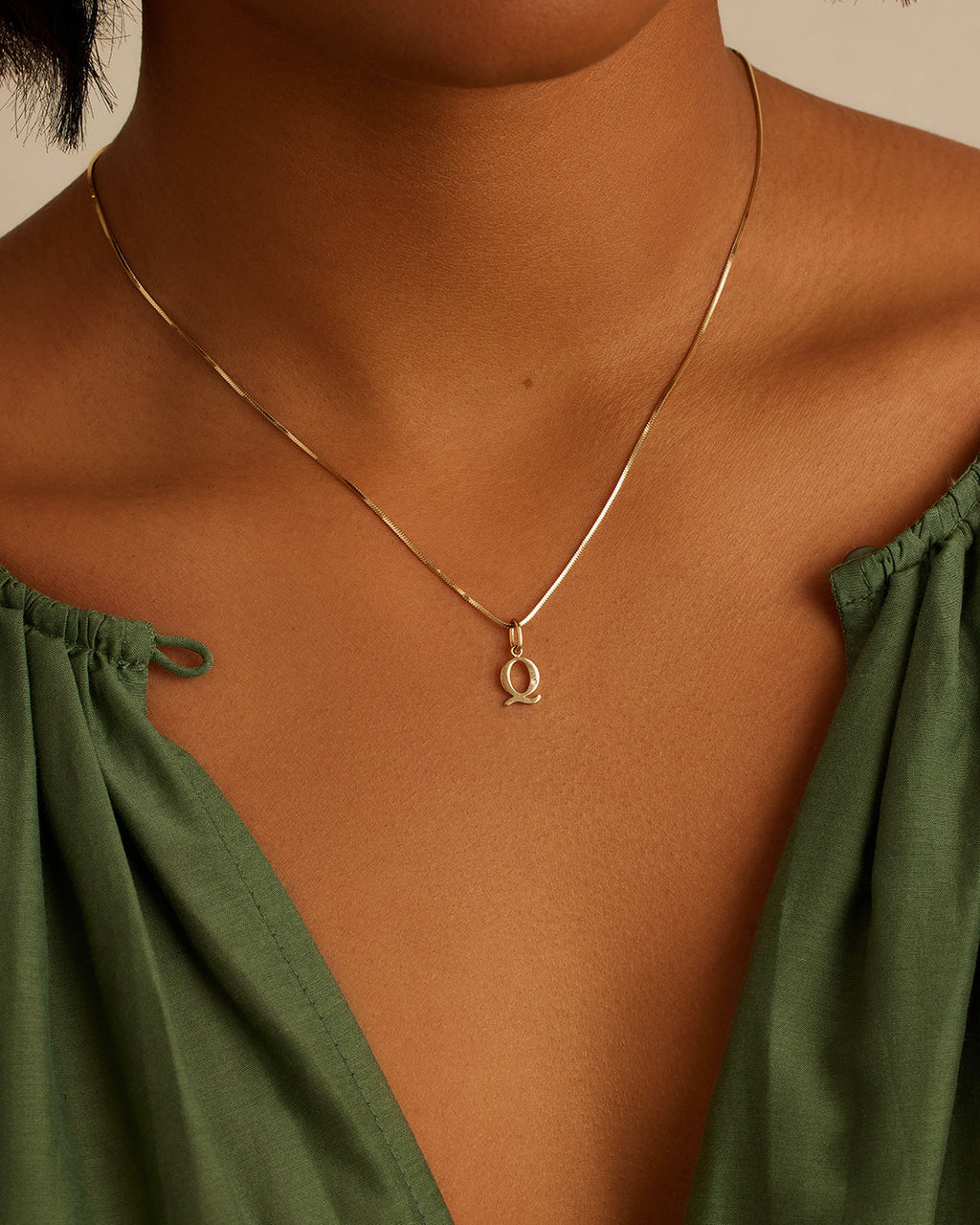 Diamond Vintage Alphabet Charm || option::14K Solid Gold, Q