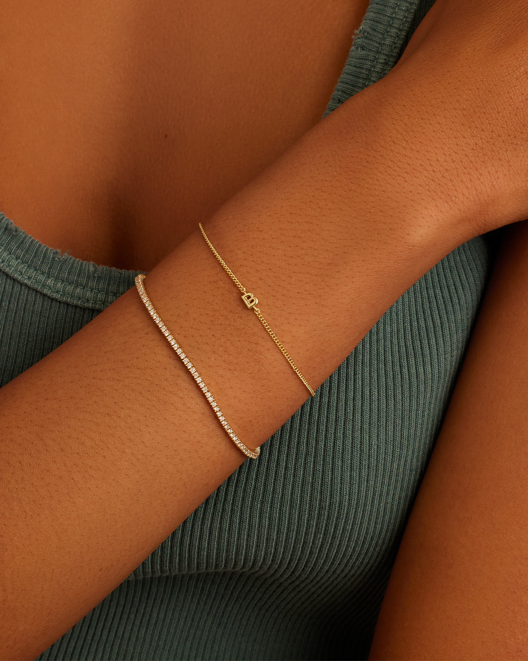 Wilder Mini Alphabet Bracelet || option::18K Gold Plated, B