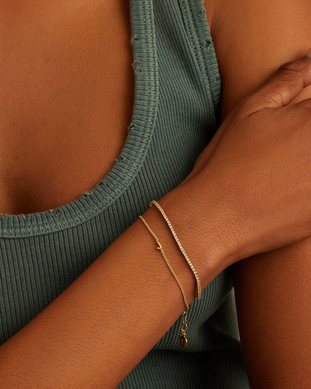 Wilder Mini Alphabet Bracelet || option::18K Gold Plated, J