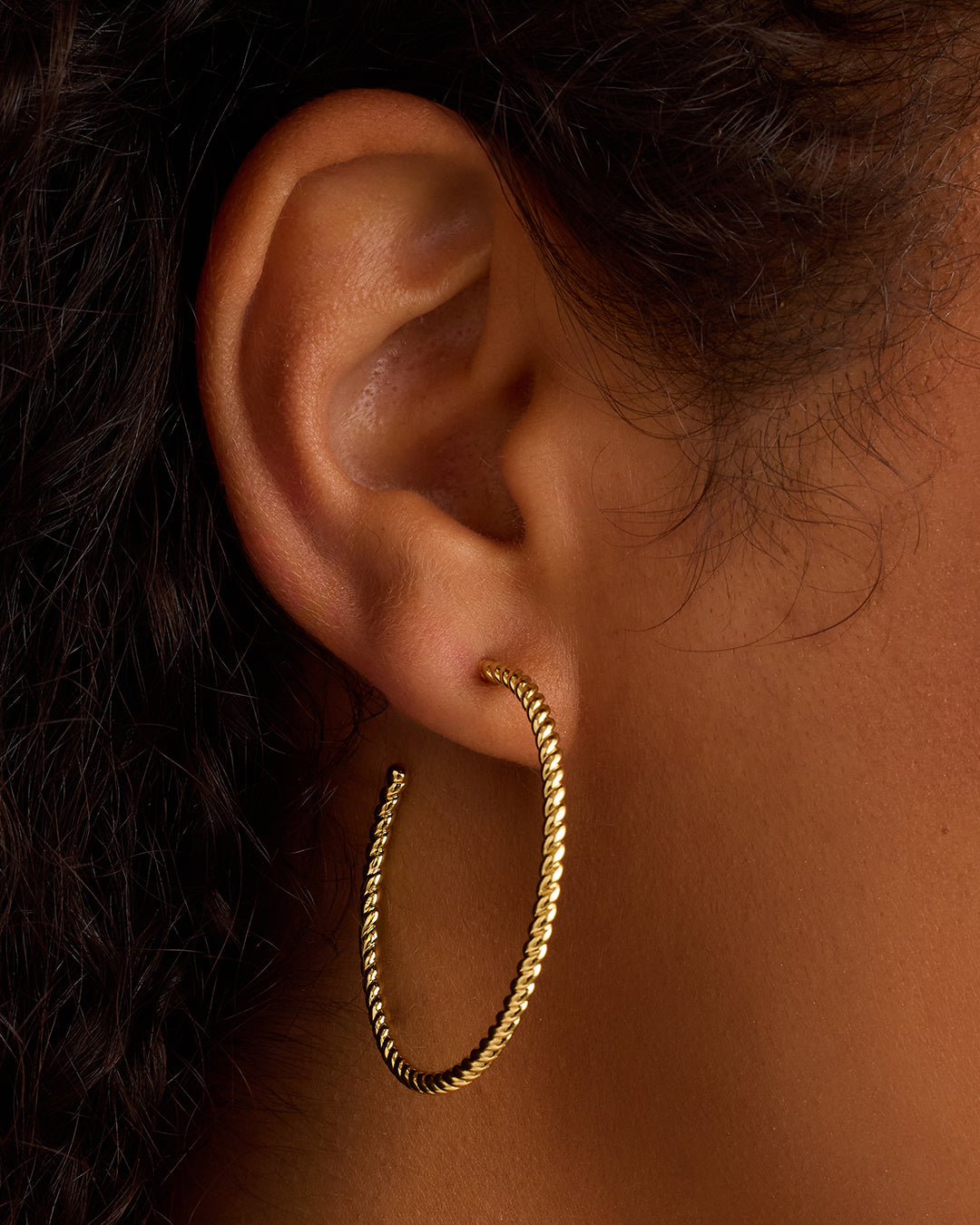 Crew Large Hoops || option::18K Gold Plated